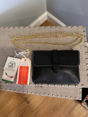 Divina Firenze Black Leather Crossbody with Gold Chain